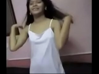 19 yr old dancing
