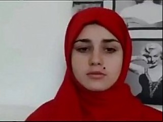 Arab teen goes nude
