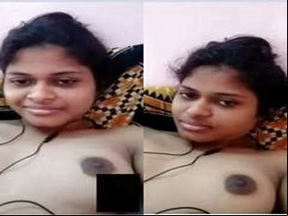 Today Exclusive- Cute Desi Girl Showing Boobs...